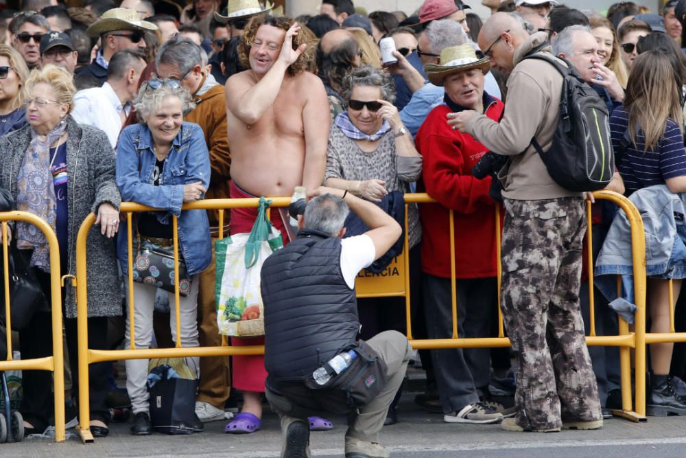 Búscate en la mascletà del 5 de marzo