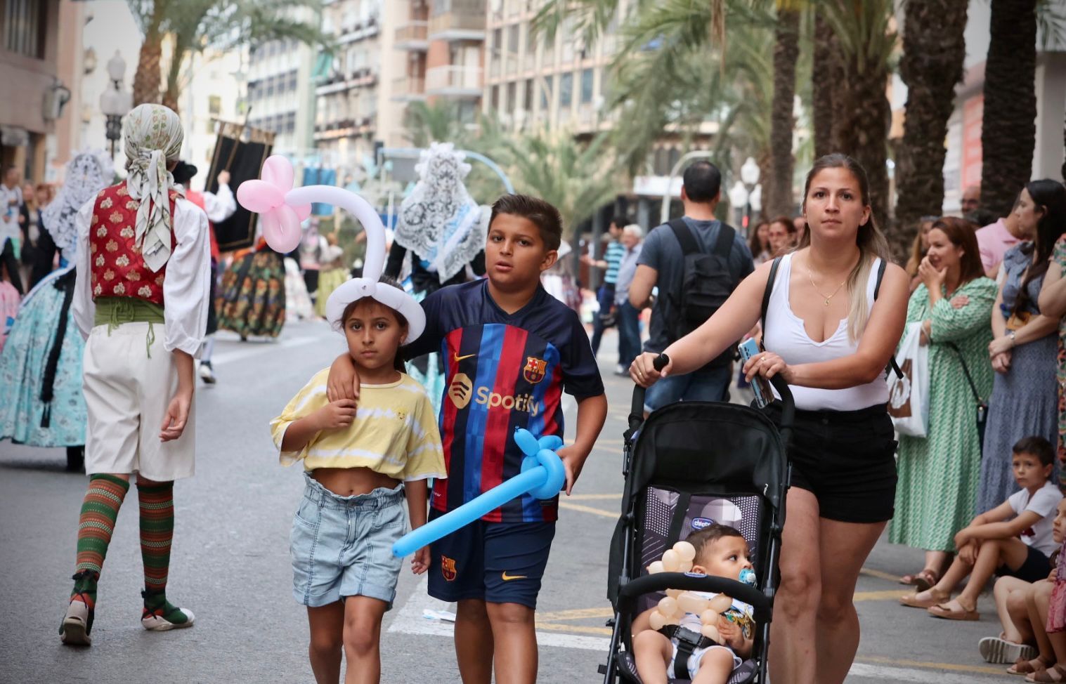 Desfile del pregón de las Hogueras 2022