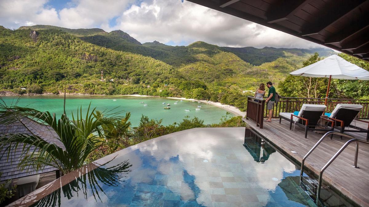 Vista desde una de las villas de la colina del Constance Ephélia Resort, en la isla de Mahé