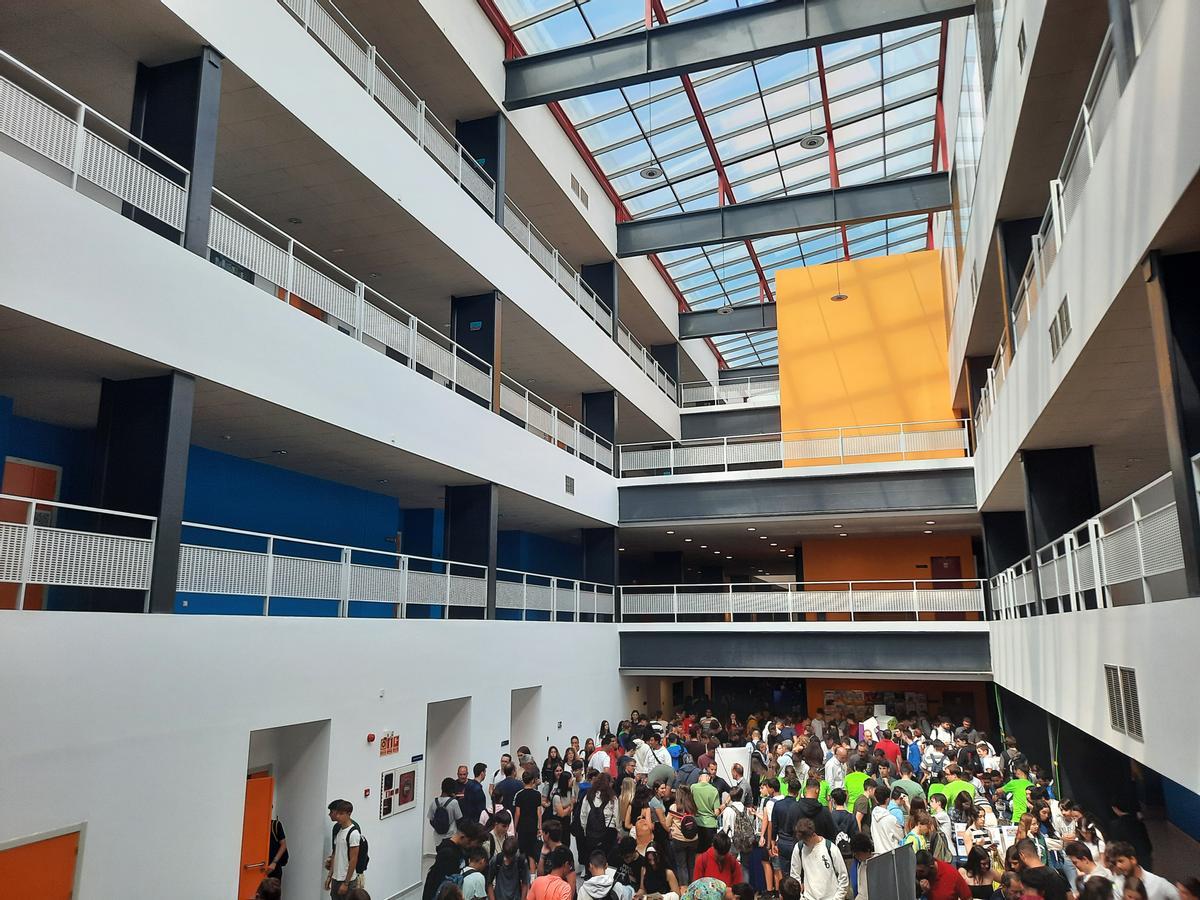 Industriales acogió hace dos semanas a alumnos de Primaria y Secundaria participantes en la Feria Andaluza de Tecnología, Fantec.