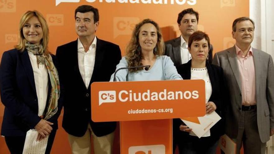 Punset prohíbe a Ciudadanos el diálogo con el PP antes del 24M