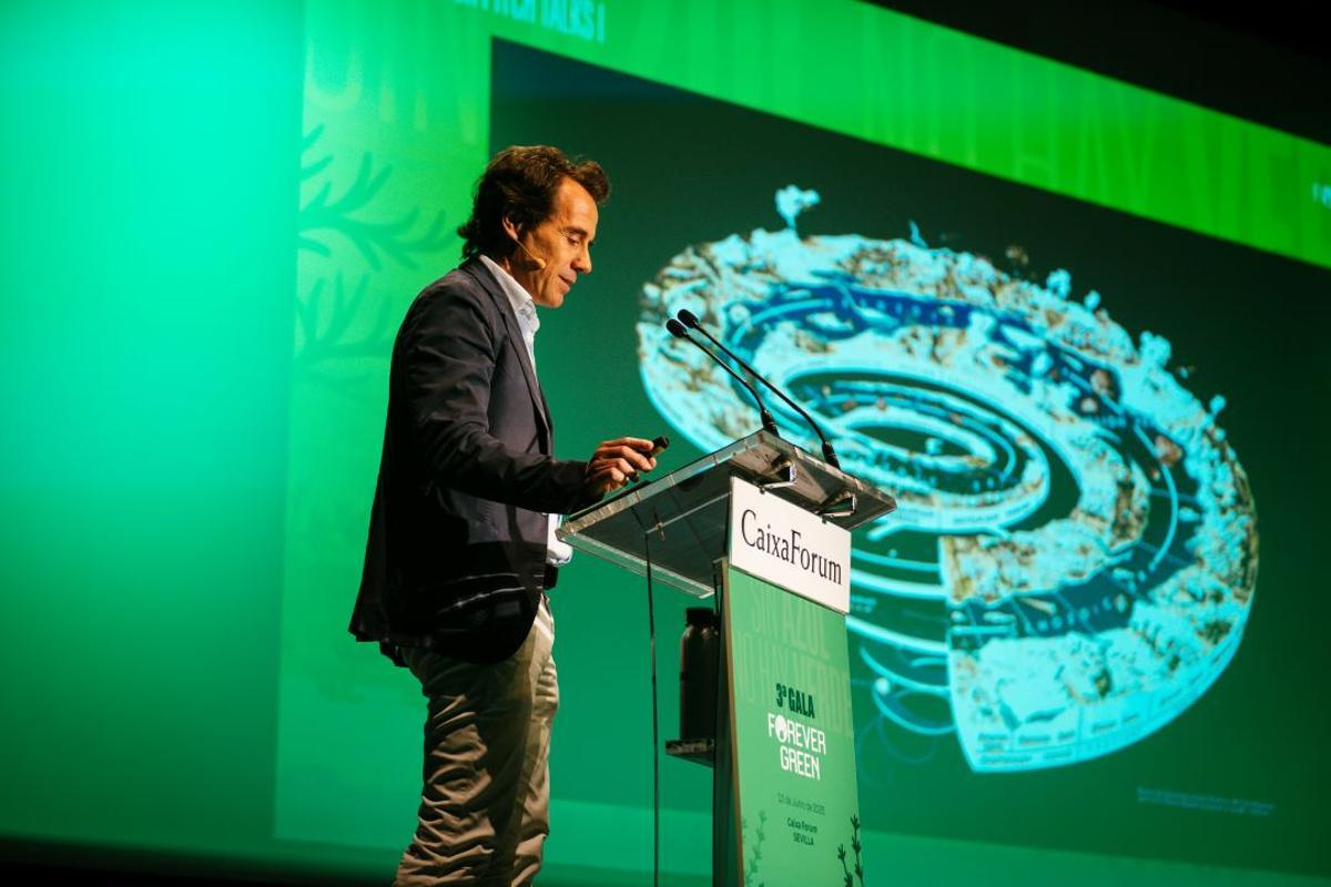 Hugo Berenguer, CEO del estudio de Arquitectura Rafael de la Hoz, que se ha encargado del diseño del nuevo Benito Villamarín