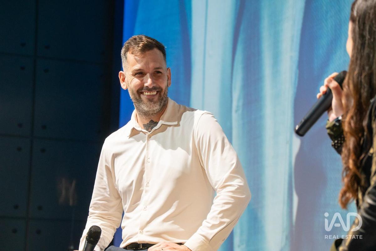 Geoffray Roy explicant la seva experiència com a agent iad al CAPML 2025 a Sevilla