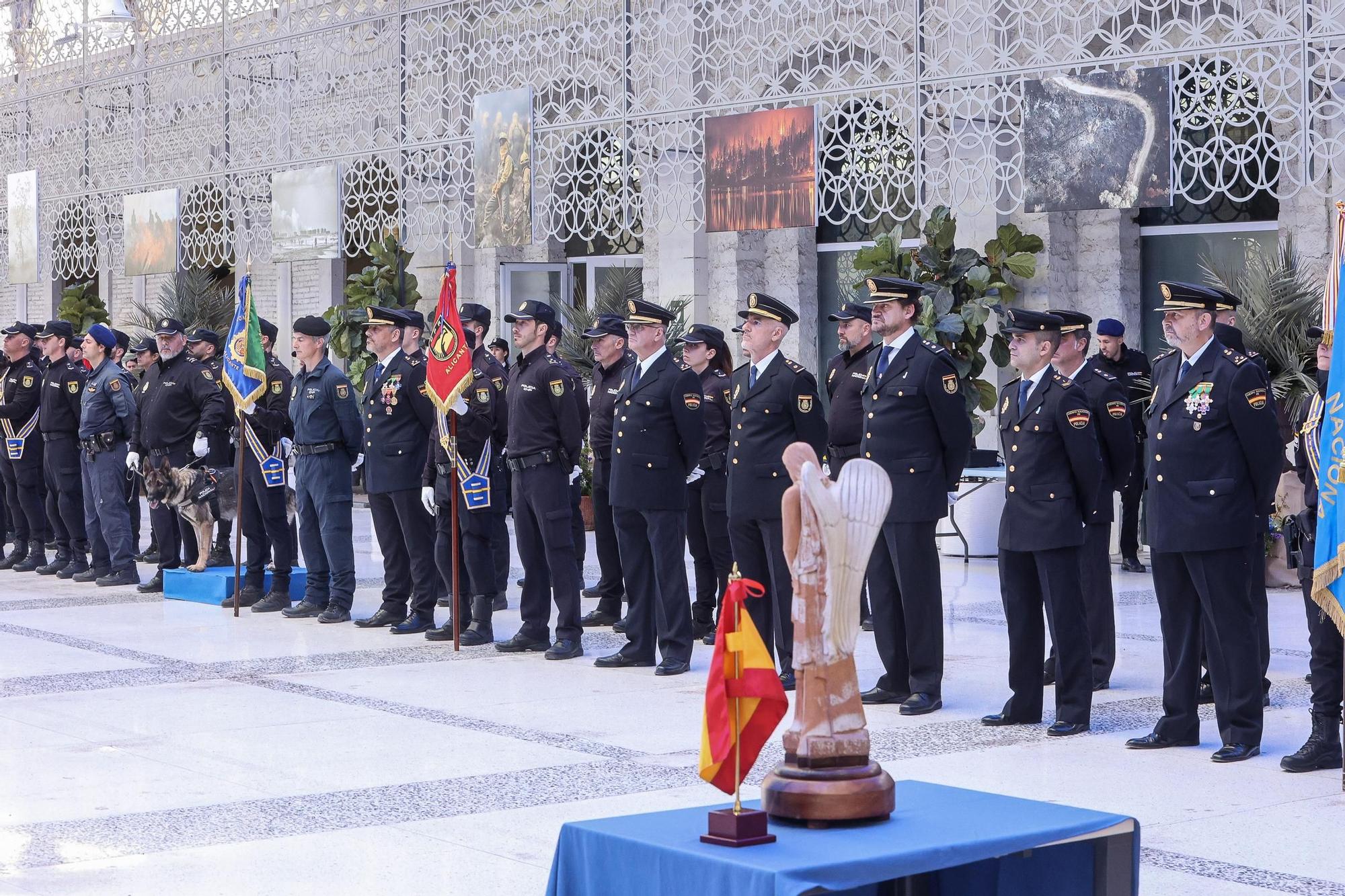 Así ha sido la conmemoración del 200 aniversario de la creción de la Policía Nacional en Casa Mediterraneo