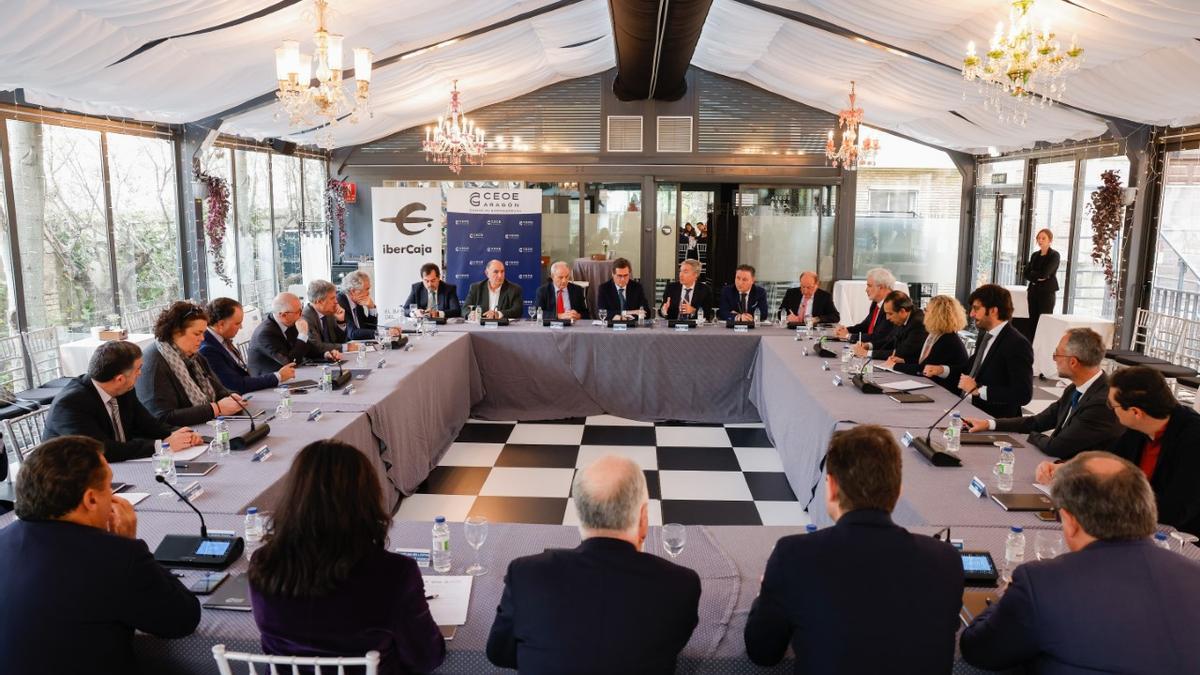 Una reunión del Consejo Empresarial de la CEOE Aragón, formado por las principales compañías de la comunidad.
