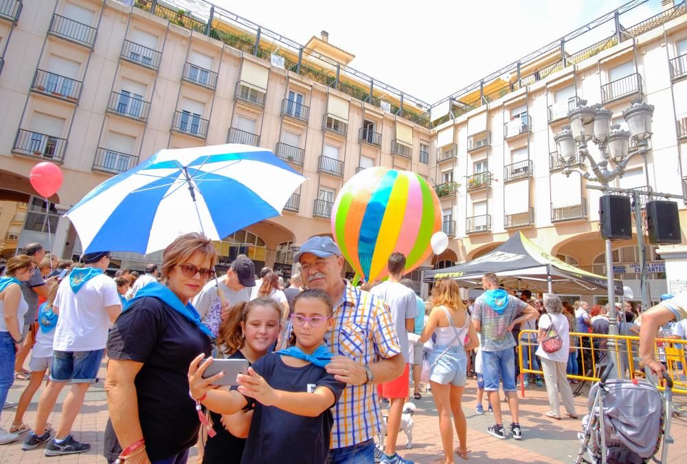 Asociaciones benéficas e integradoras dan a conocer su actividad en la Plaza Mayor