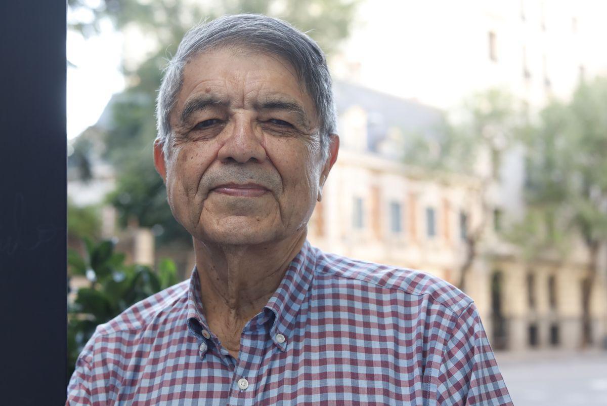 El escritor nicaragüense Sergio Ramírez, que ahora vive exiliado en Madrid con su mujer.
