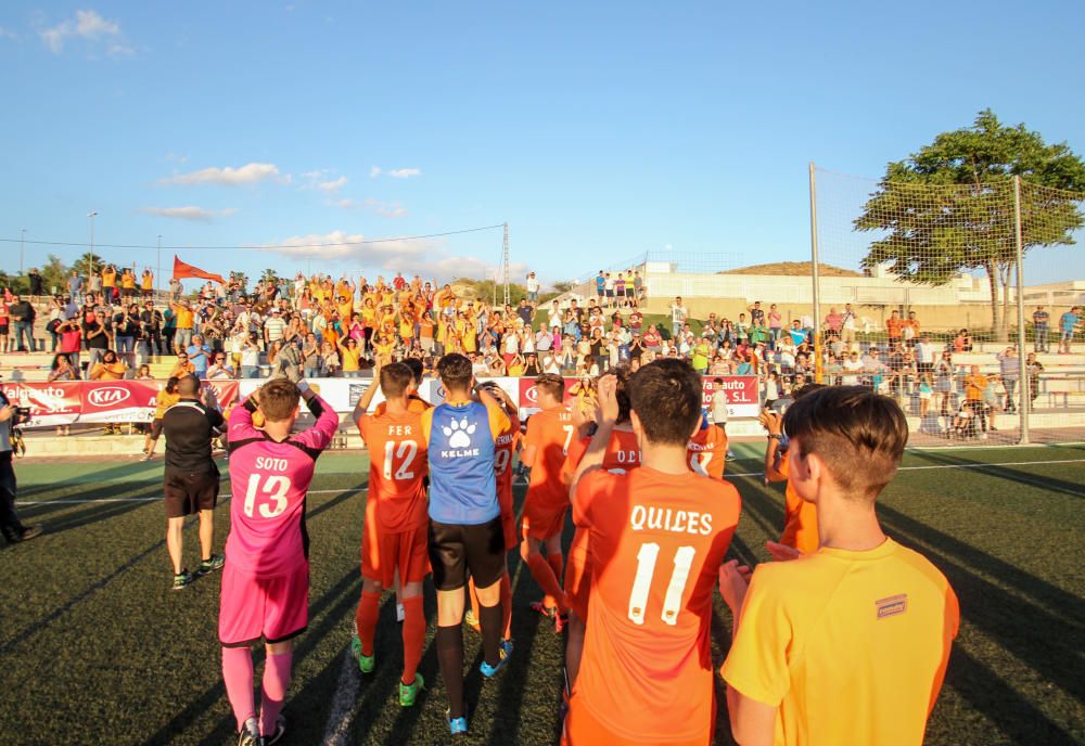 El equipo cadete del Idella CF ha llevado al fútbol eldense a la élite de la competición Autonómica por segunda vez en la historia