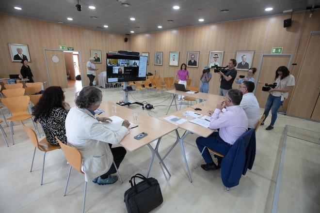 Reunión en el Ayuntamiento de Sant Josep sobre los Apartamentos Don Pepe
