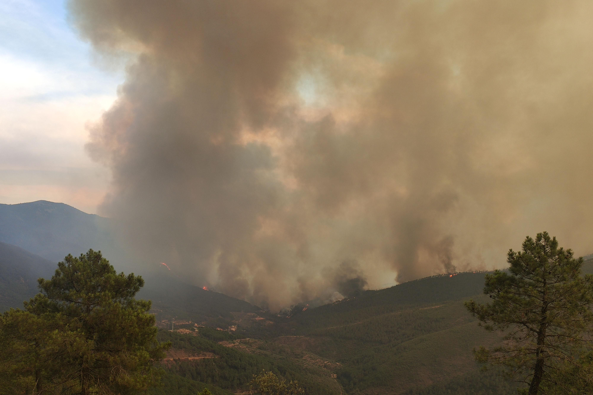 Fuego en Extremadura | Incendio en las Hurdes