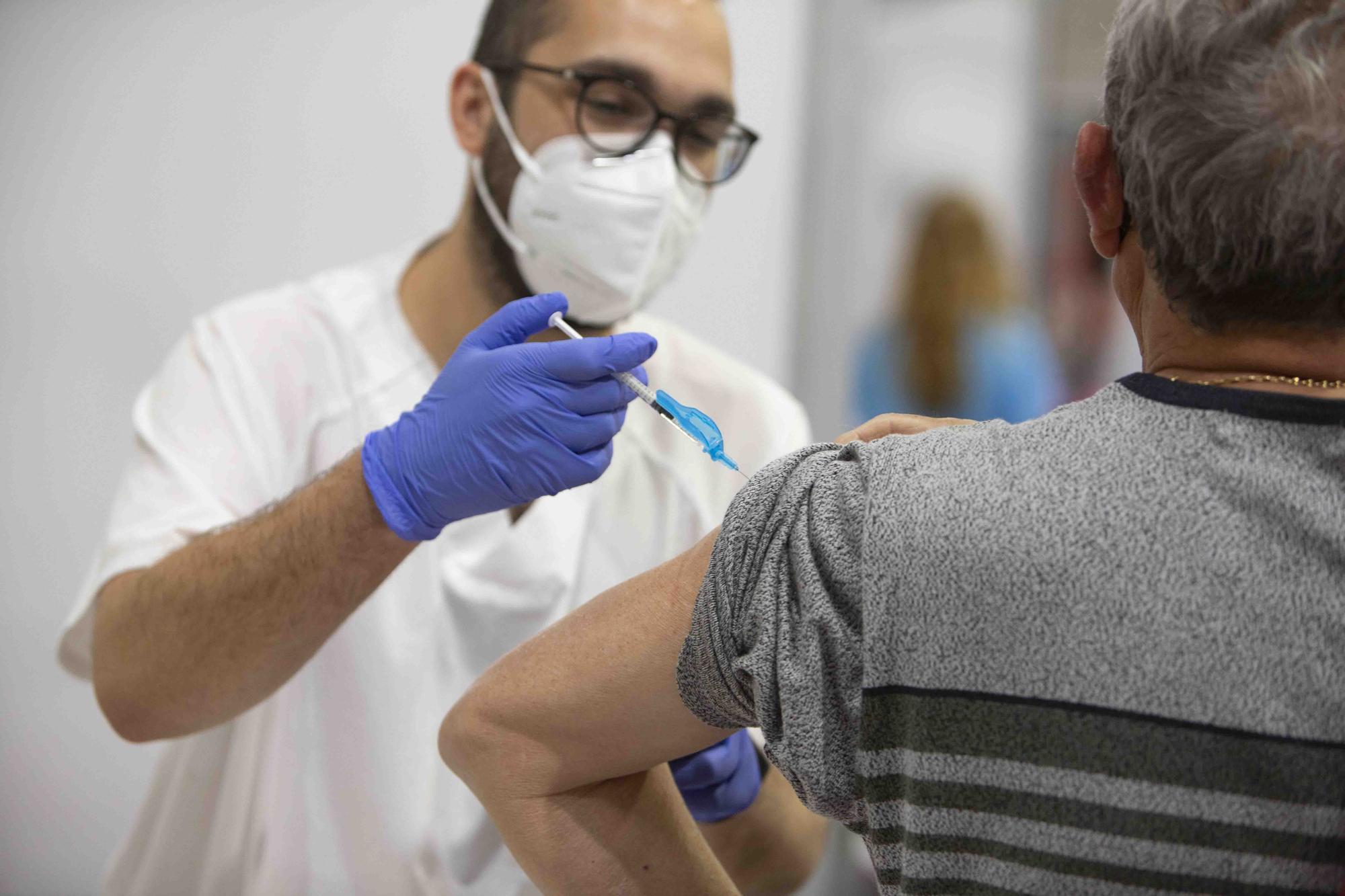 Aumenta el número de personas que no acude a vacunarse en la Costera