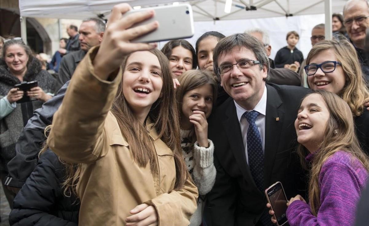 jjubierre36271051 amer  la selva  13 11 2016  el president puigdemont proclama161113152952