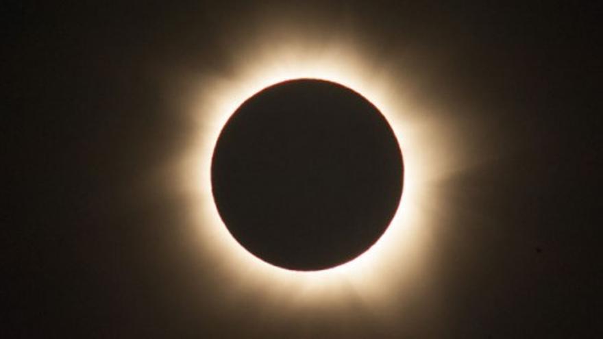 Eclipse total de sol en Australia
