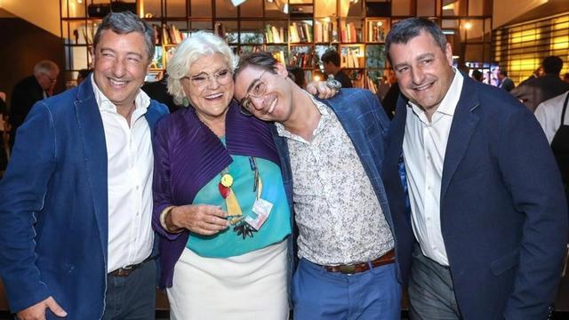 ecarrasco44358210 gente extra rosa maria esteva con los hermanos roca en el ho180717184645