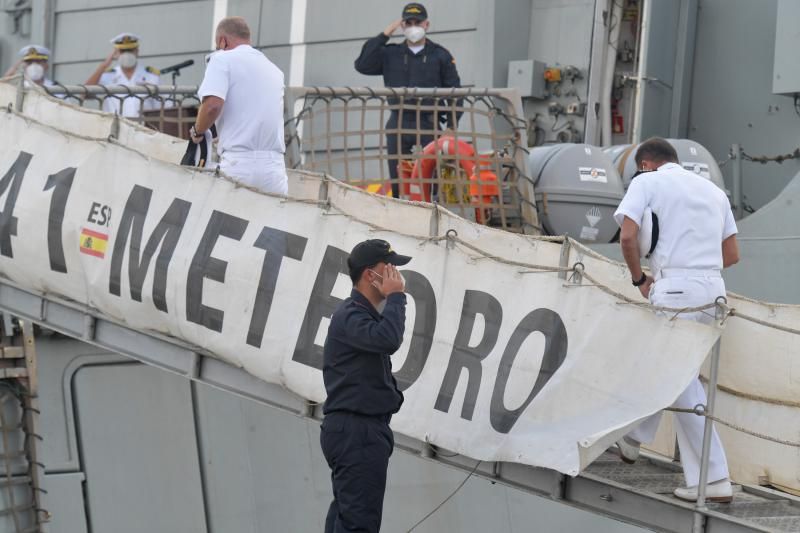 Salida del buque Meteoro de la Armada en misión de la OTAN