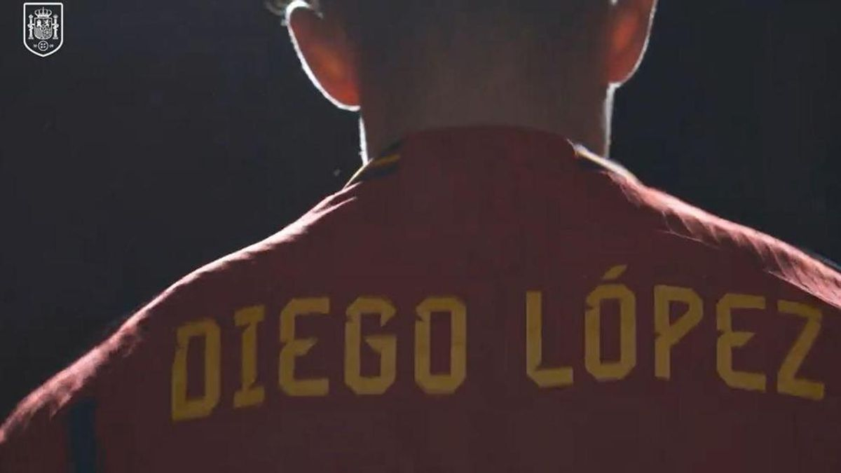 Diego López con la camiseta de la Selección