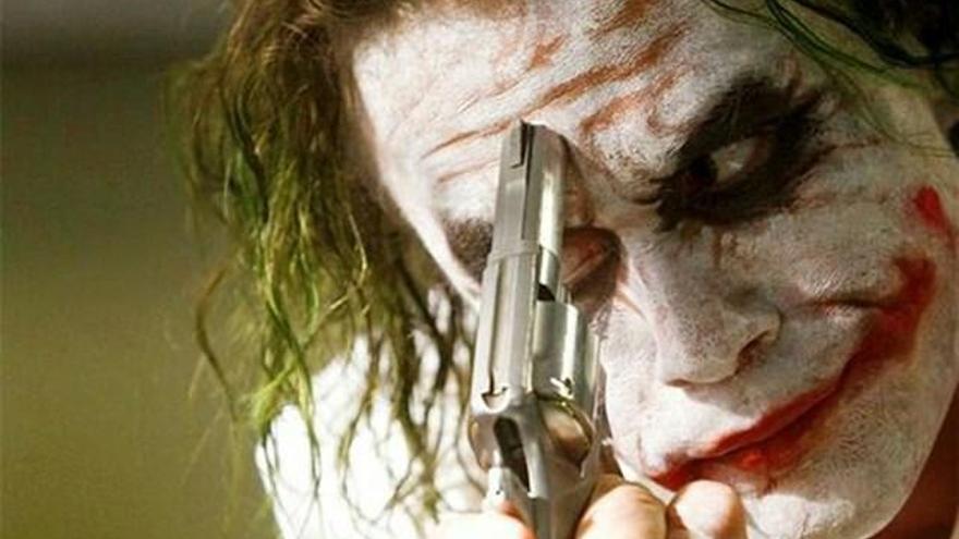 Heath Ledger, interpretando al Jocker