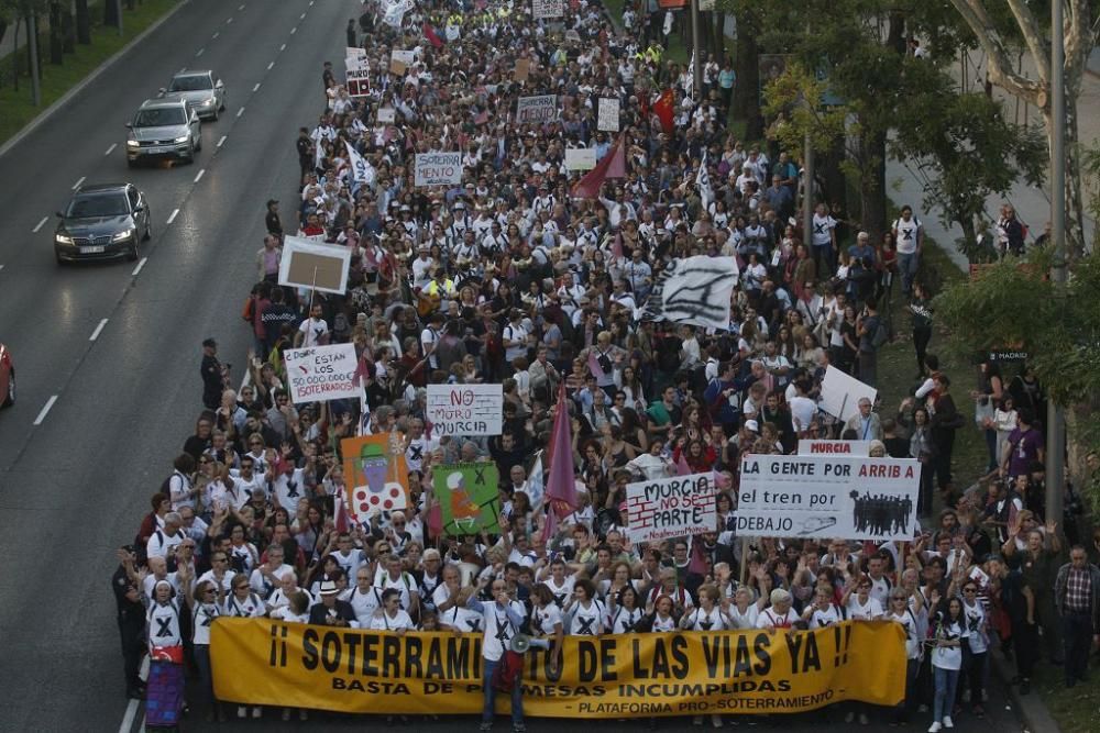 Manifestación contra el muro de Murcia en Madrid