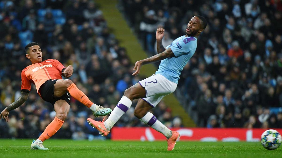 Dodó en un partido de Champions en el Etihad Stadium