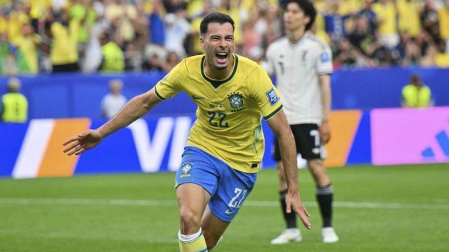 El Brasil s’escapa al final de l’emboscada del Japó