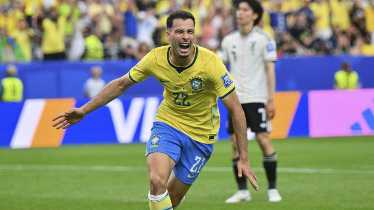 Gabriel Martinelli celebra el gol que classificava el Brasil, ahir. | SAM WASSON / EFE / EPA