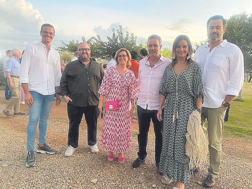 Miquel Àngel Salom, Tommy Ferragut, Cristina Zaforteza, Carlos Garau, Eugenia López-Polín y Toni Fontirroig.