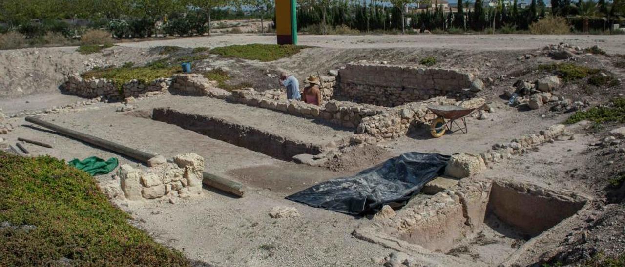 La UA reactivará las excavaciones en La Alcudia con una línea de ayudas de 45.000 euros