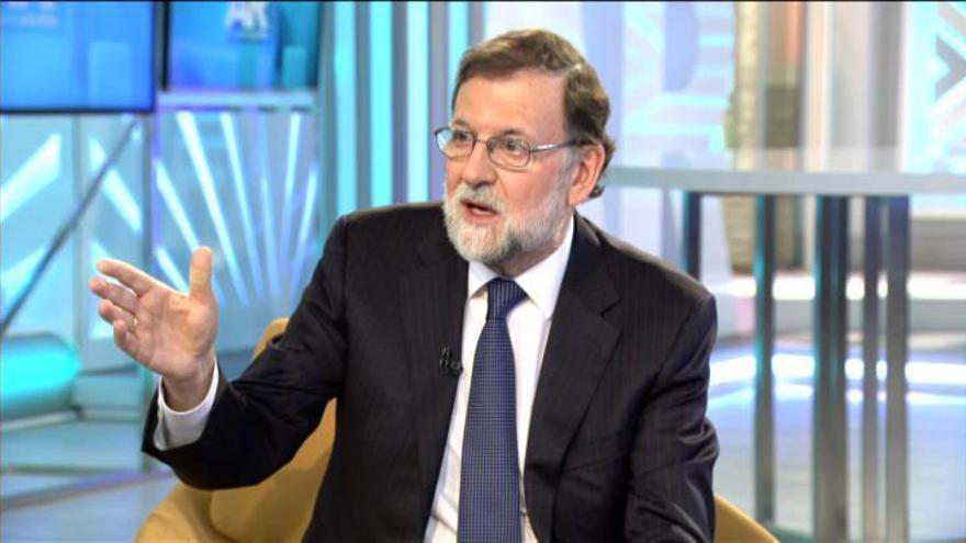 Rajoy califica de "demencial" el acuerdo entre independentistas