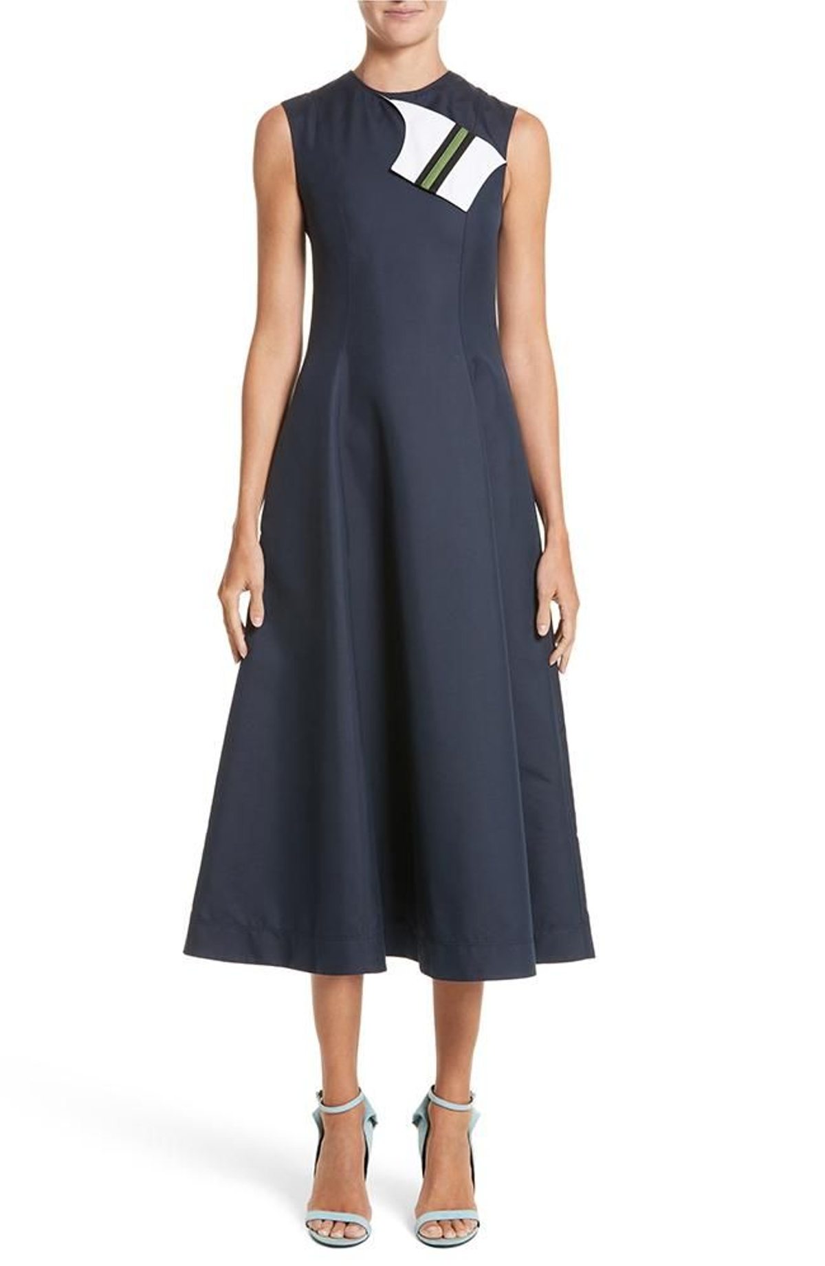 Vestido de Calvin Klein lucido por Melania Trump
