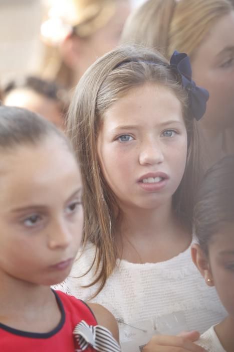 Las candidatas a la Corte de Honor Infantil, en l'Oceanogràfic