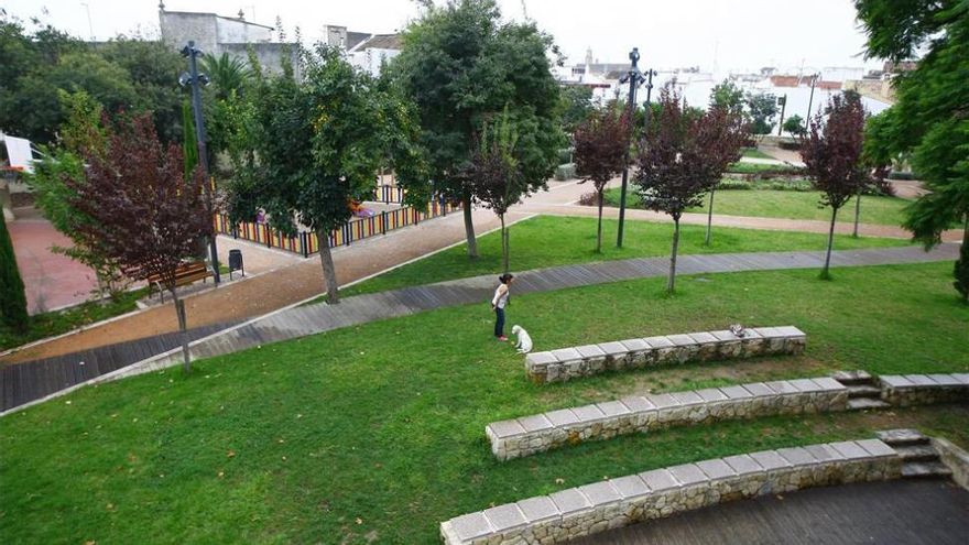 El Ayuntamiento de Córdoba estudia si prolongar el cierre nocturno del Parque de Orive