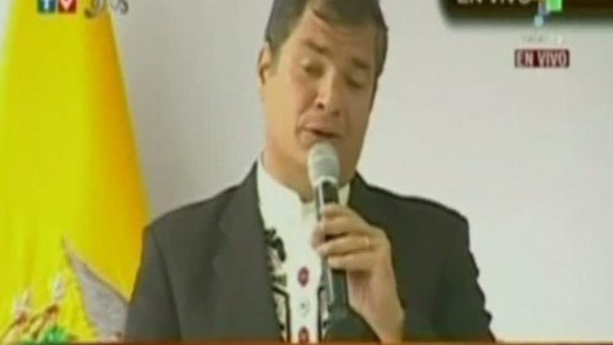 Correa anuncia que Chávez ya se encuentra en el quirófano