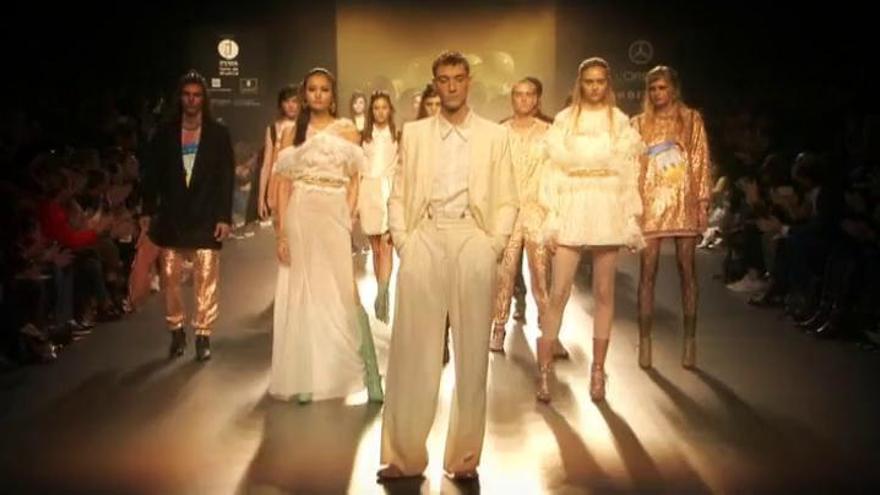 &#039;Los antihéroes&#039; de Ana Locking destacan en la Madrid Fashion Week