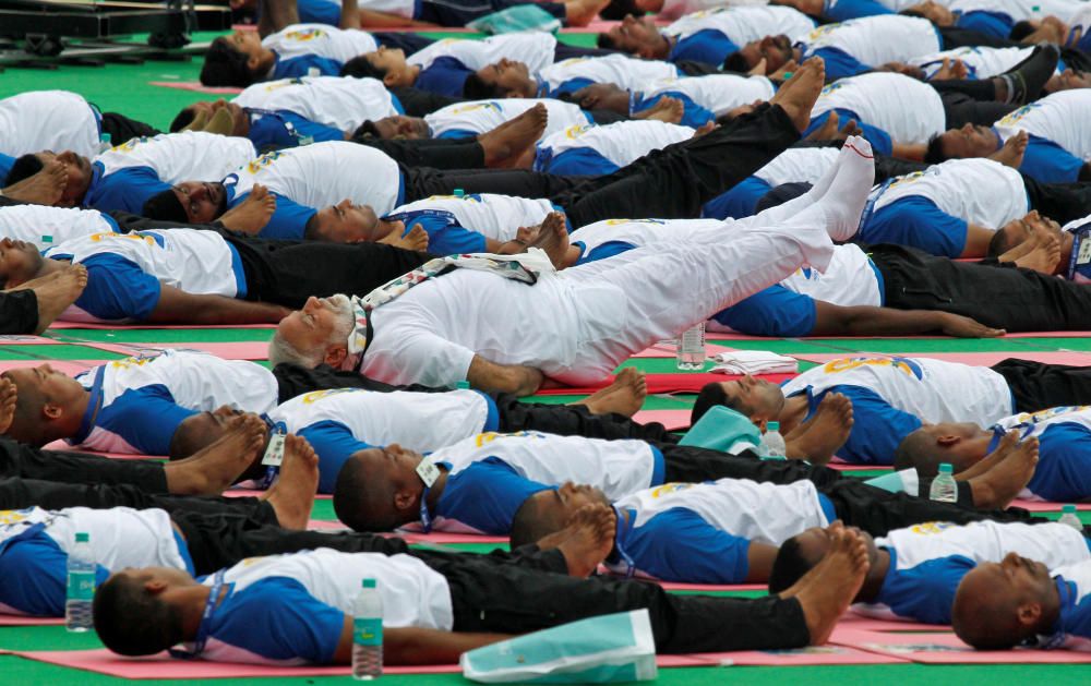 La India celebra el Día Internacional del Yoga