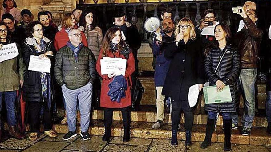 Protesta en Palma en defensa del secreto profesional.