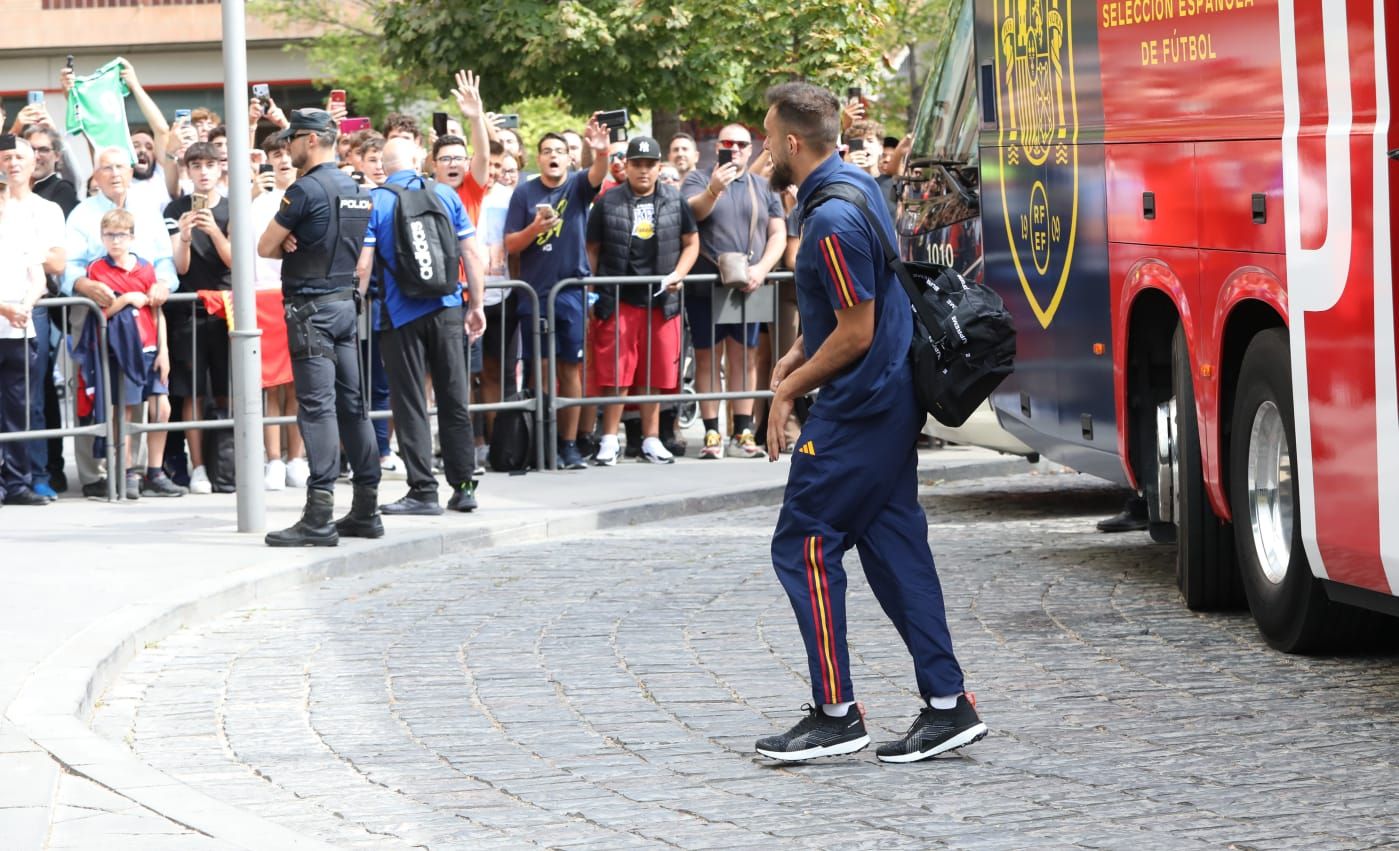 En imágenes | Llegada de la selección española a Zaragoza