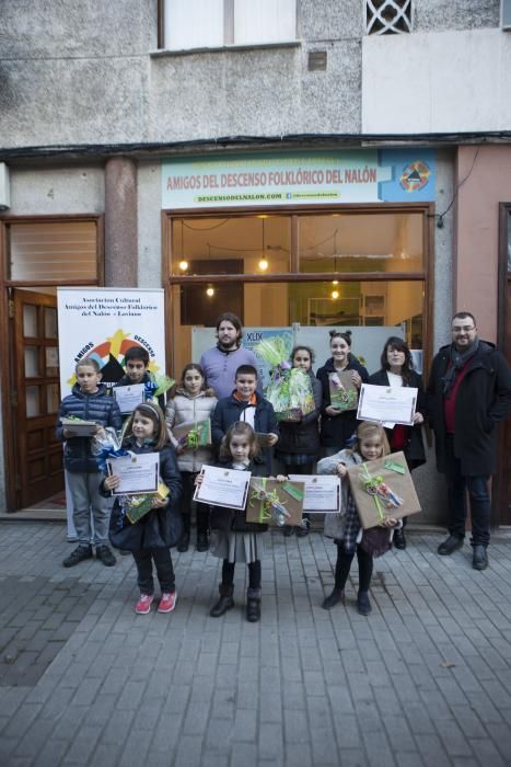 Entrega de premios del Concurso de Carteles del Descenso Folklórico del Nalón en La Pola de Laviana