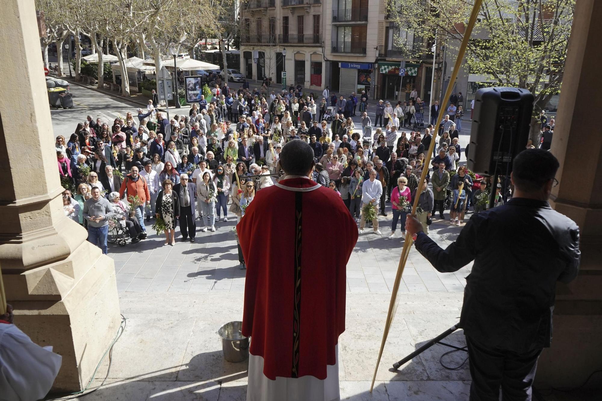 Imatges de la benedicció de Rams a Manresa