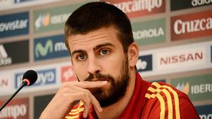 Gerard Piqué, defensa del Barça, durante una rueda de prensa en la selección española