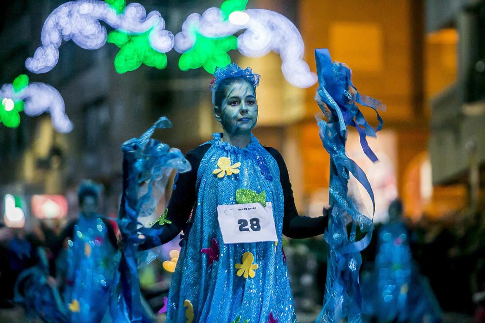 Búscate en las fotos del Carnaval en Benidorm