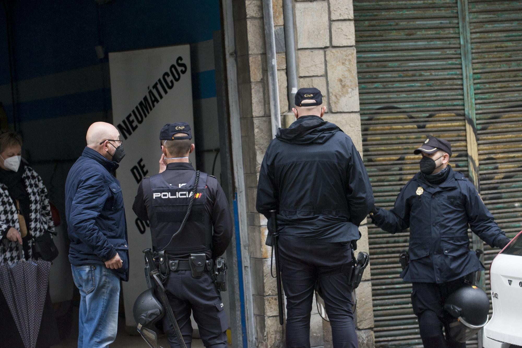 Ocupas se niegan a salir de un edificio en A Falperra tras pedírselo el 091