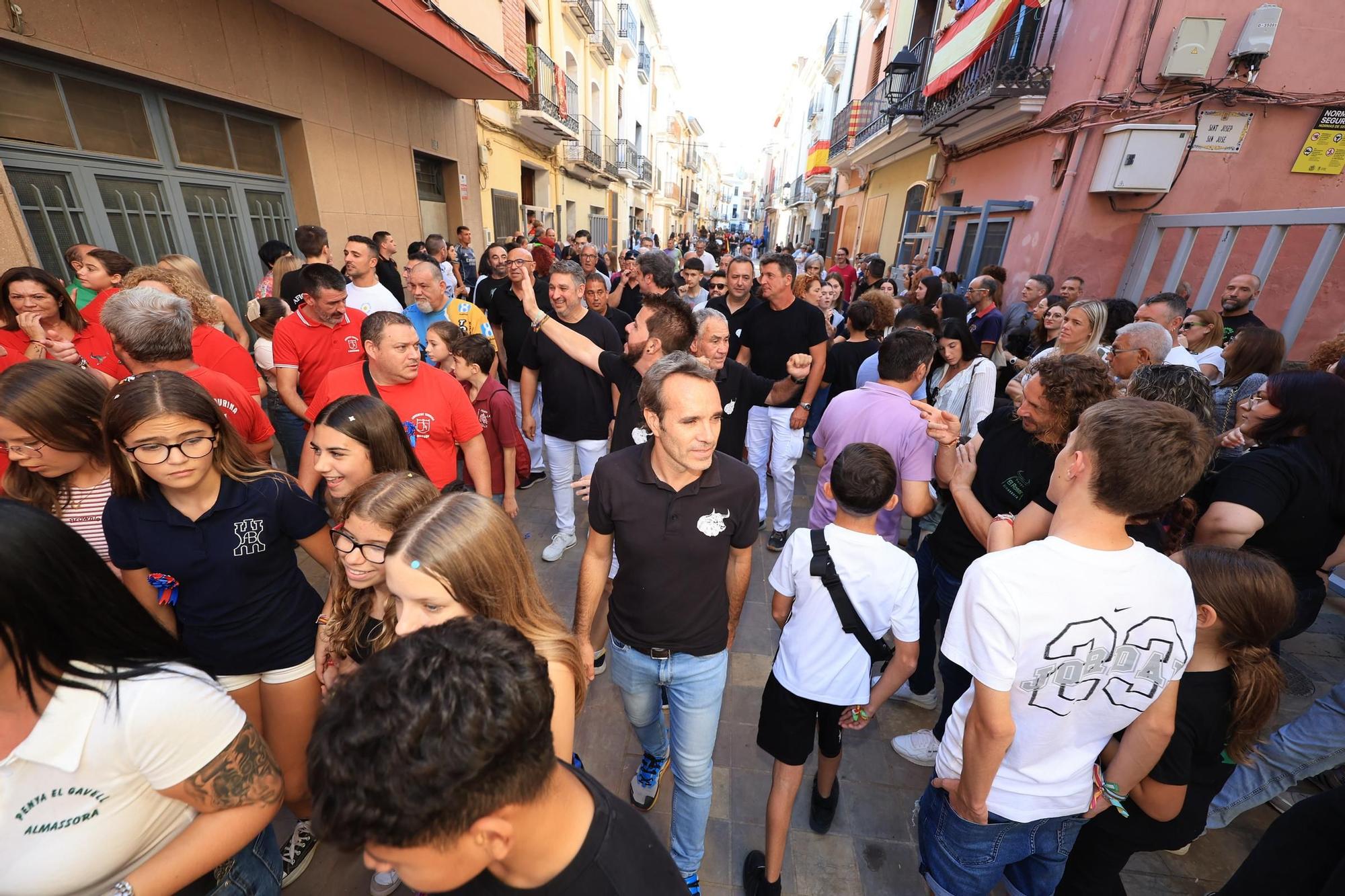 Las imágenes del primer encierro y de las exhibiciones taurinas de las fiestas de Almassora