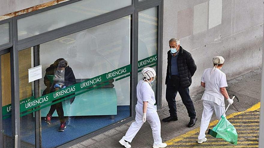 Pacientes en Urgencias del Hospital Montecelo.