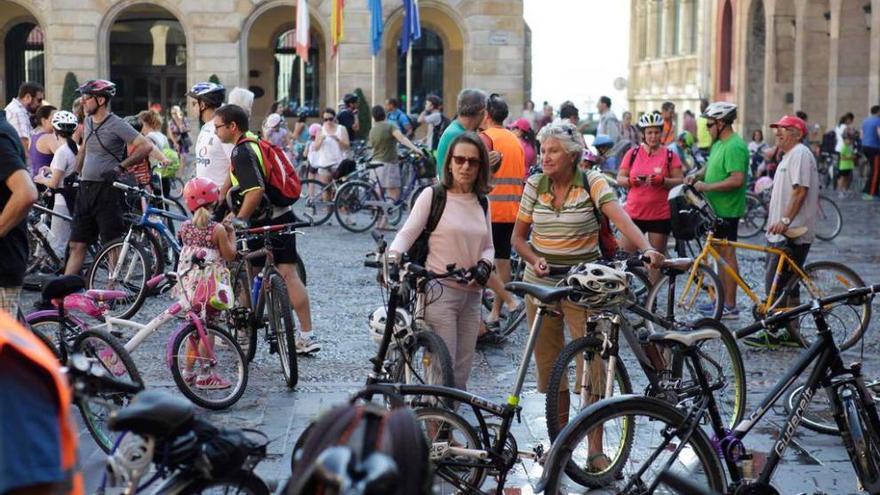 Marcha cicloturista por una movilidad sostenible