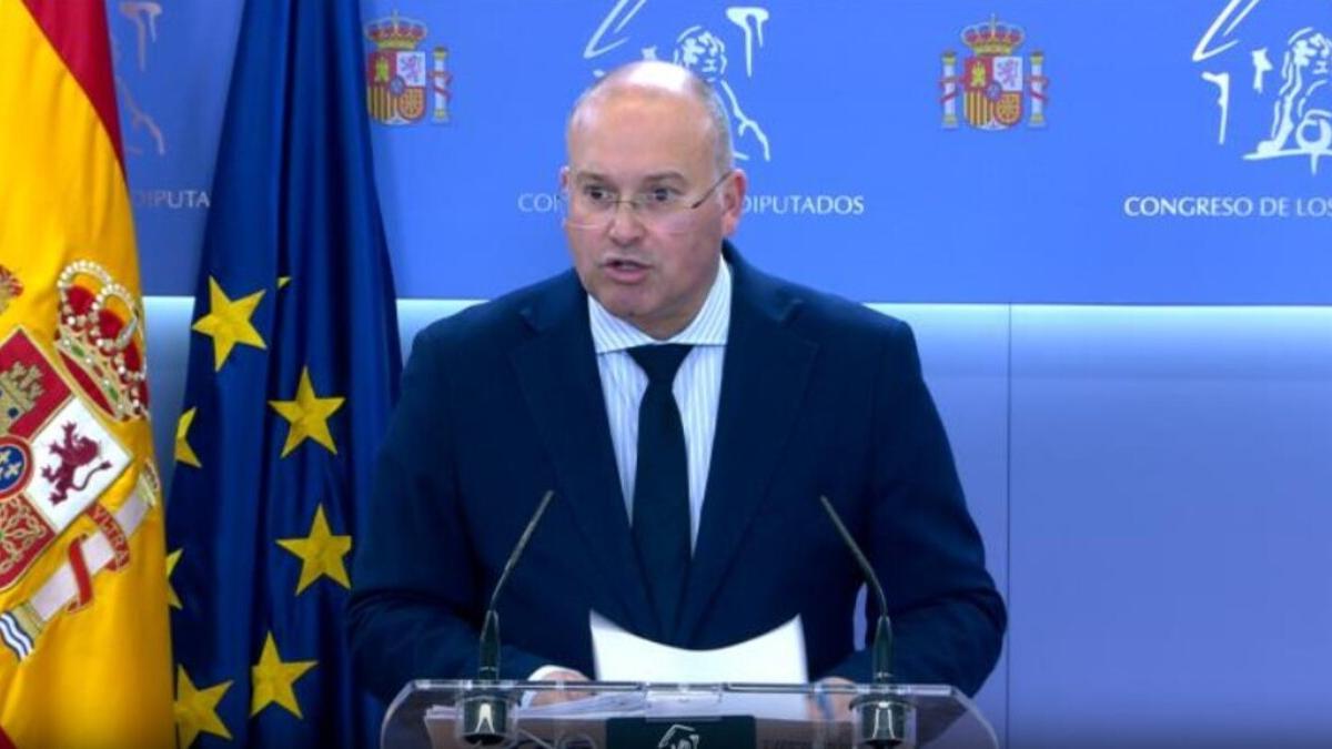 Tellado celebra el acuerdo de presupuestos en Valencia: "El Gobierno está enfurruñado"