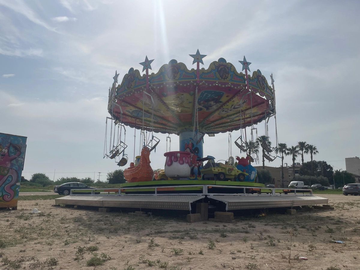 Otra de las atracciones de feria instaladas en Alquerías, pueblo donde sucedió la tragedia.