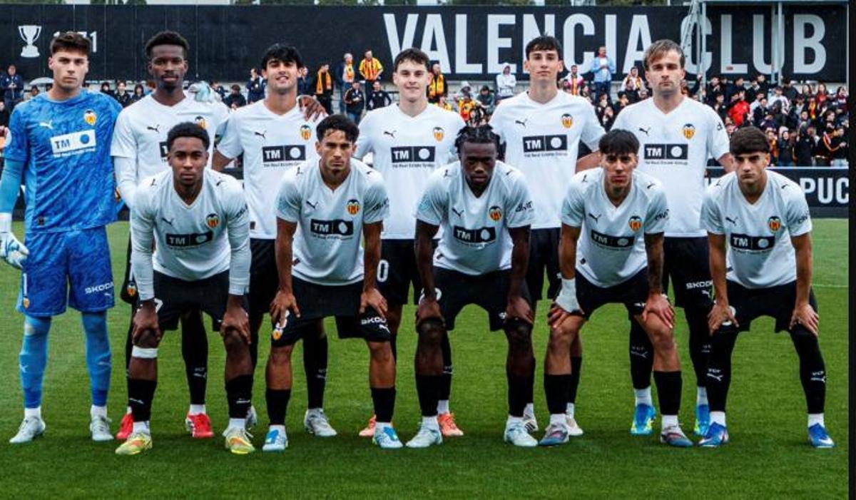 Once inicial del Valencia Mestalla