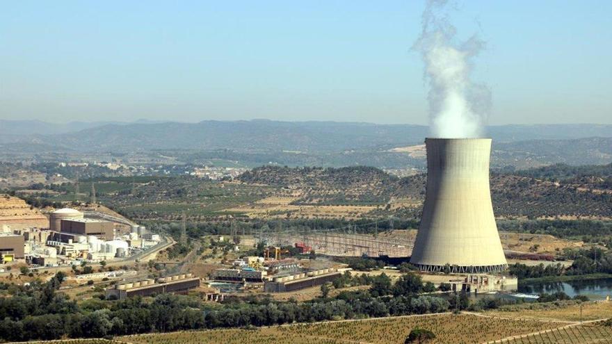 El Gobierno inicia los trámites para la construcción de un almacén temporal de residuos en la central nuclear de Ascó