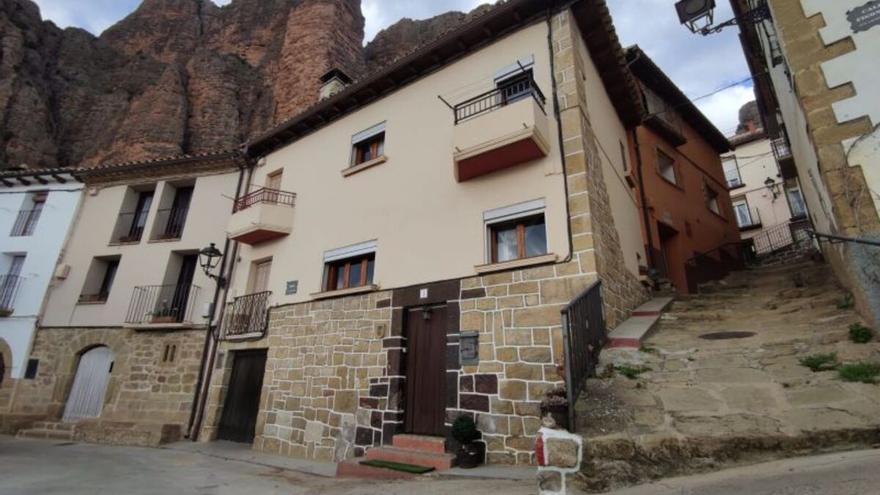 Oportunidad única | Una casa de 120 metros cuadrados a los pies de un paraje natural único en Aragón