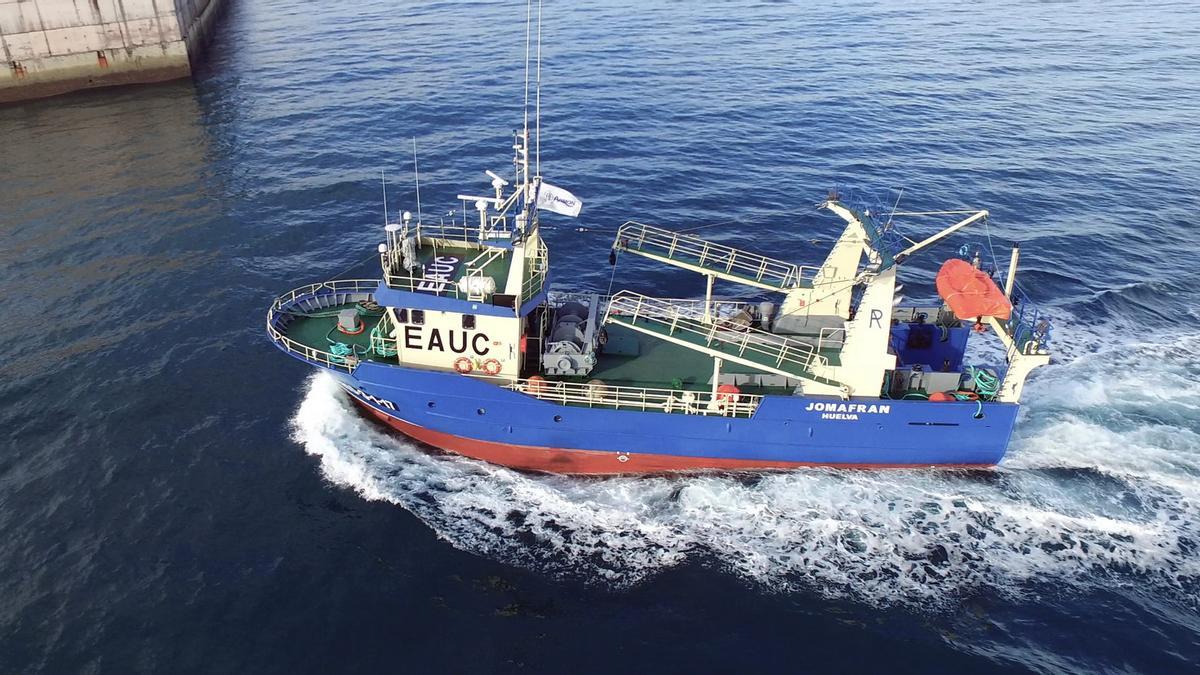 El "Jomafran", construido por Armón